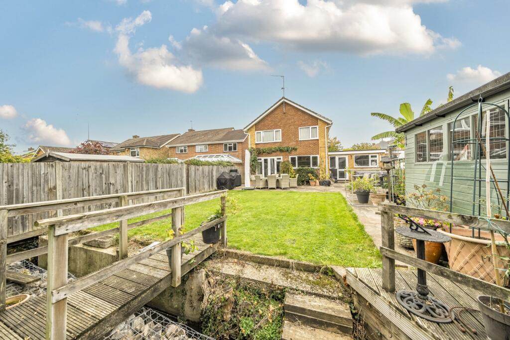 Main image of property: Great Oaks Park, Guildford, Surrey, GU4