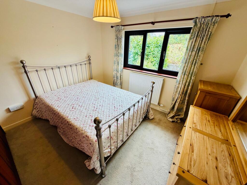 House in Llanllwni - View 4