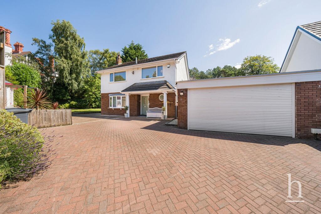 Main image of property: Upton Road, Prenton, CH43