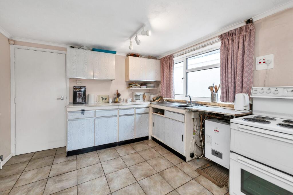 House in East Cambridgeshire, Soham - More