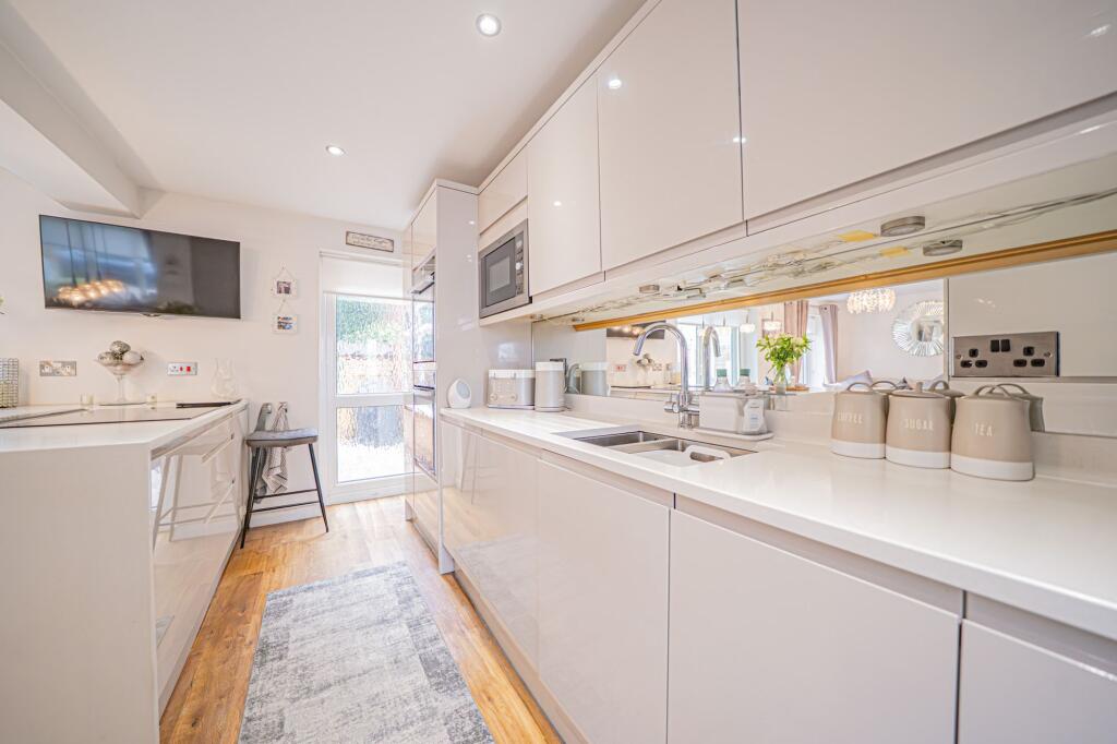 Additional image 6 of Oakhall Drive, Dorridge, B93