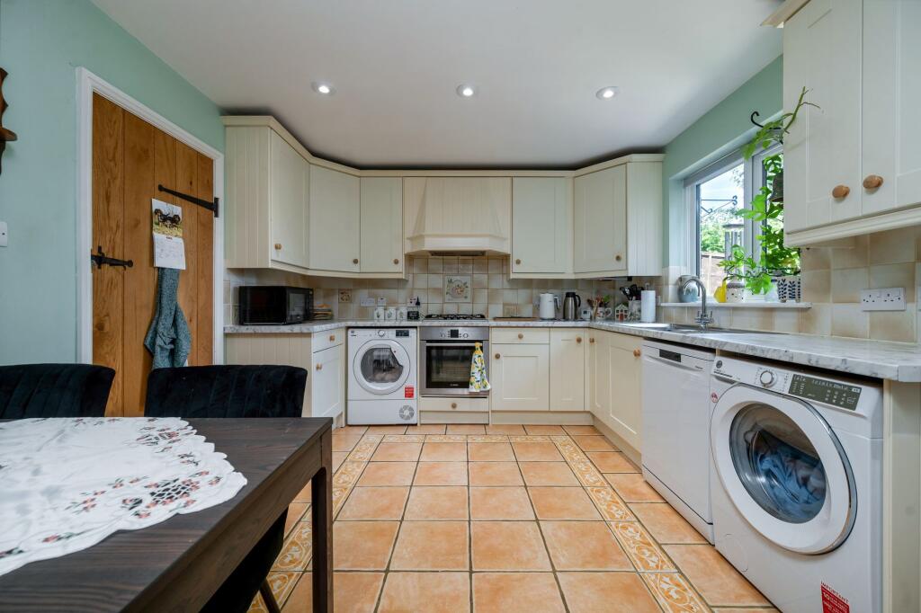 House in Whissendine, Rutland - View 4