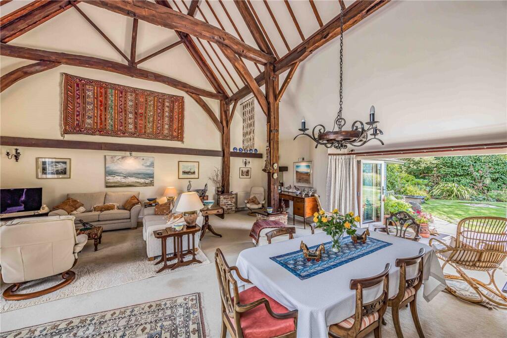 House in Portsmouth - View 4