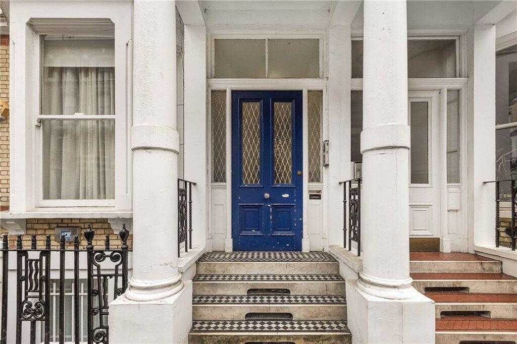 Apartment in London - More
