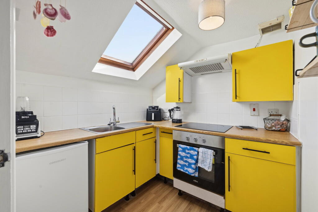 Apartment in Swansea, Brynmill, Uplands - More