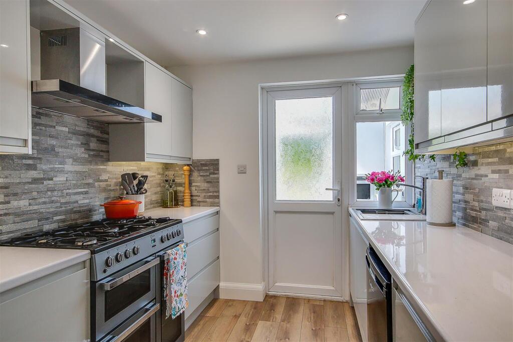 House in Worthing, West Sussex - View 5