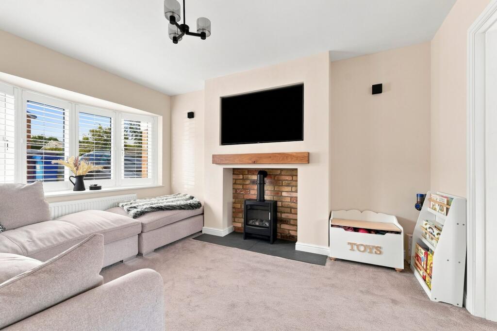 House in Sheffield, Hollinsend, Gleadless - View 3