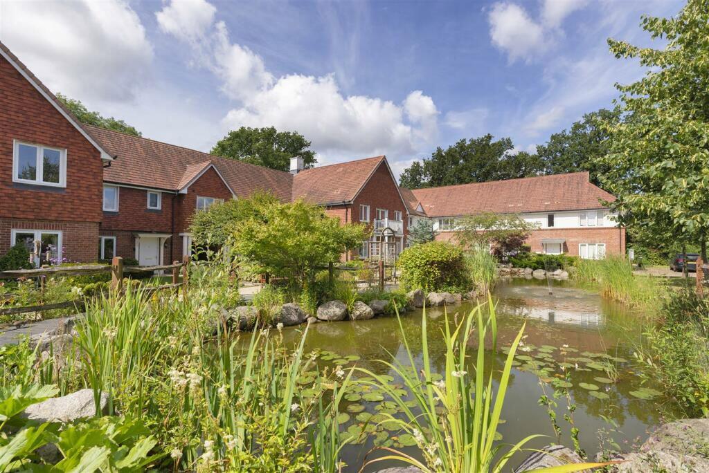 Rookery Court, Marden, Tonbridge, Kent, TN12 9AZ - View 2