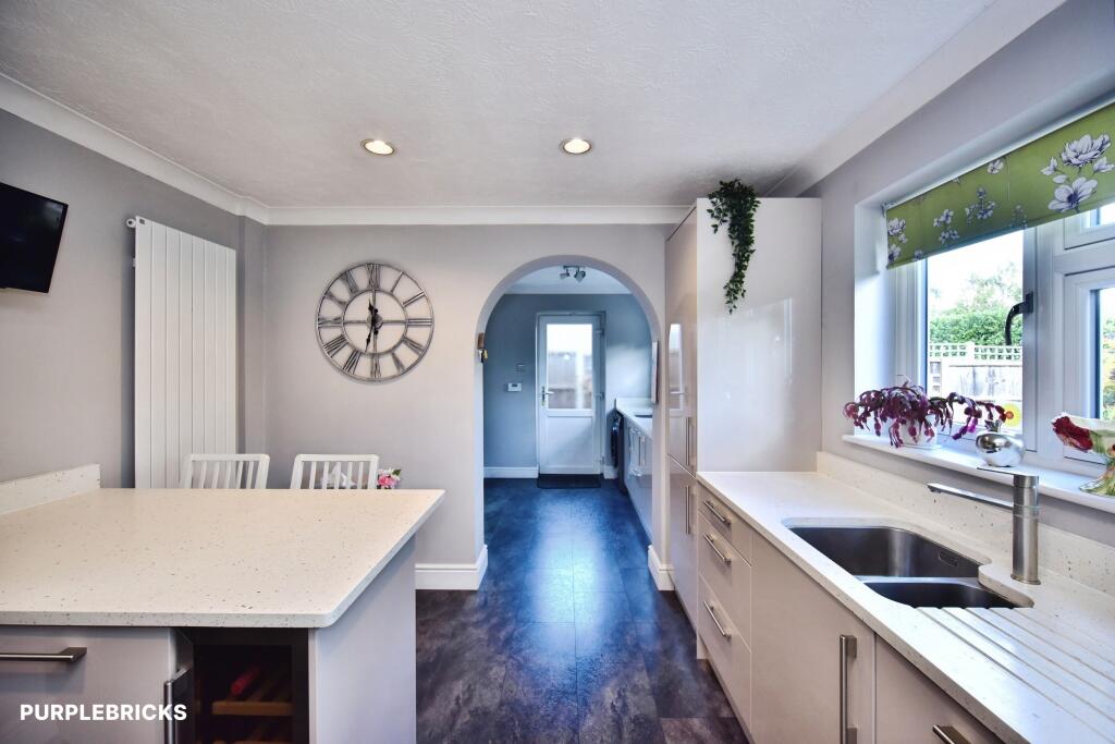 House in Tonbridge and Malling, Aylesford - More