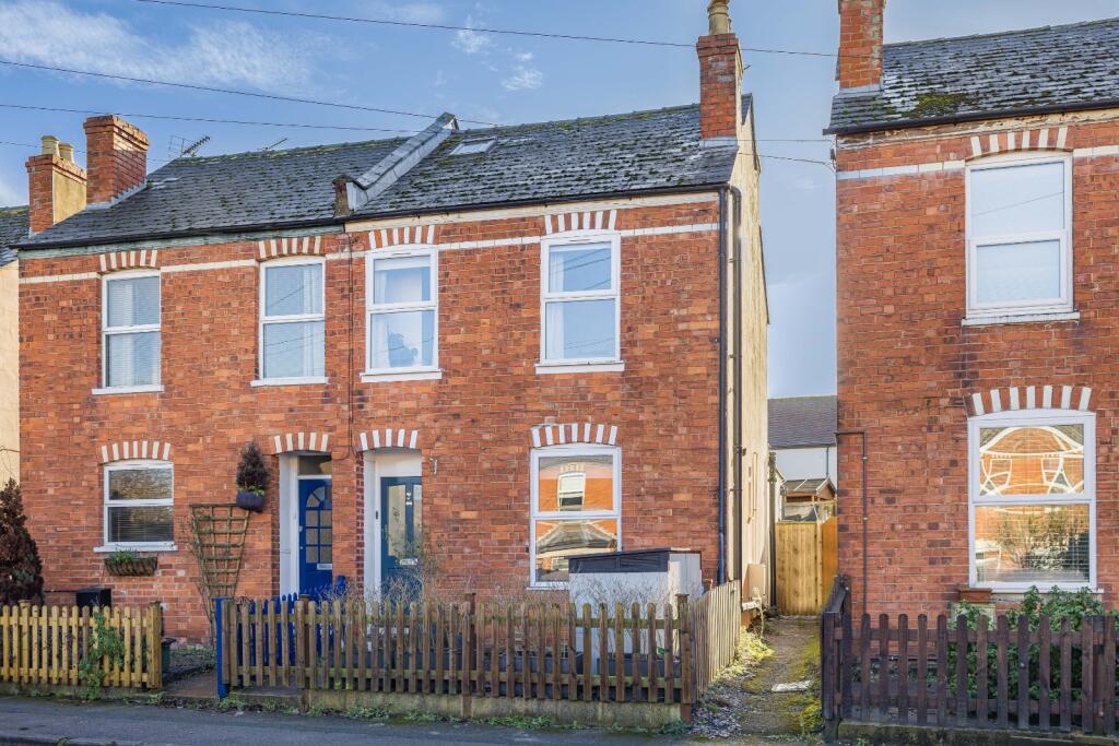 Main image of property: Naunton Lane, Cheltenham, Gloucestershire, GL53