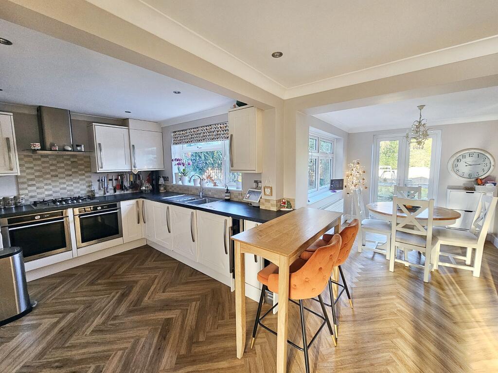 House in Tonbridge - View 4