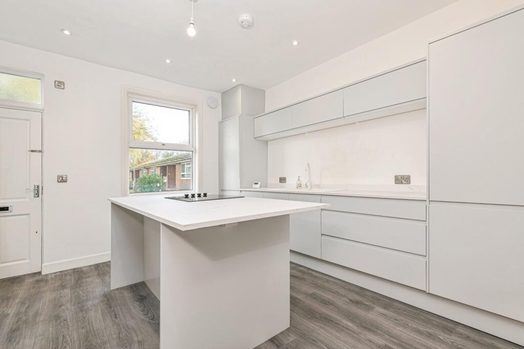 Northfield Place, Rothwell, Leeds, West Yorkshire, LS26 photo 3