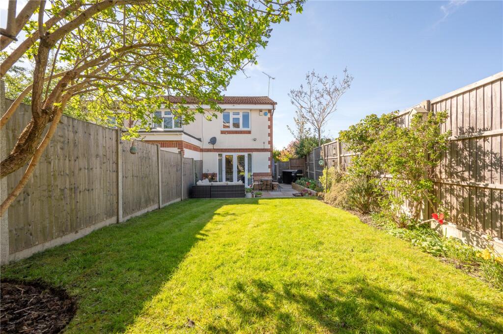 Additional image 9 of Carlbury Close, St. Albans, Hertfordshire