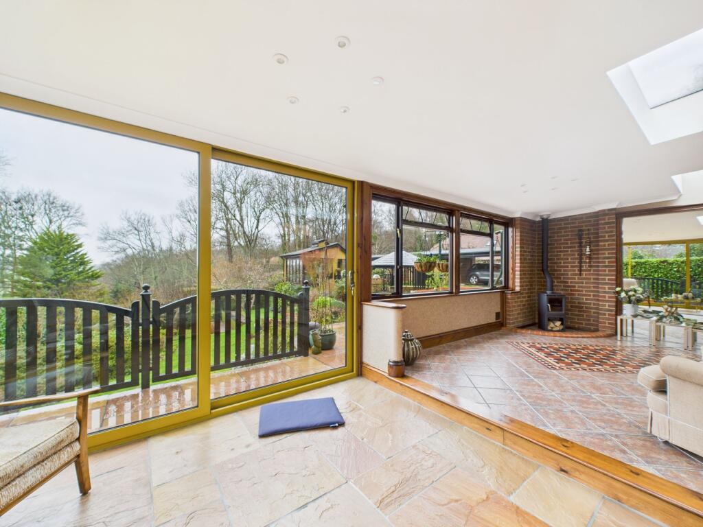 Sandrock Hill, Sedlescombe, TN33 photo 3