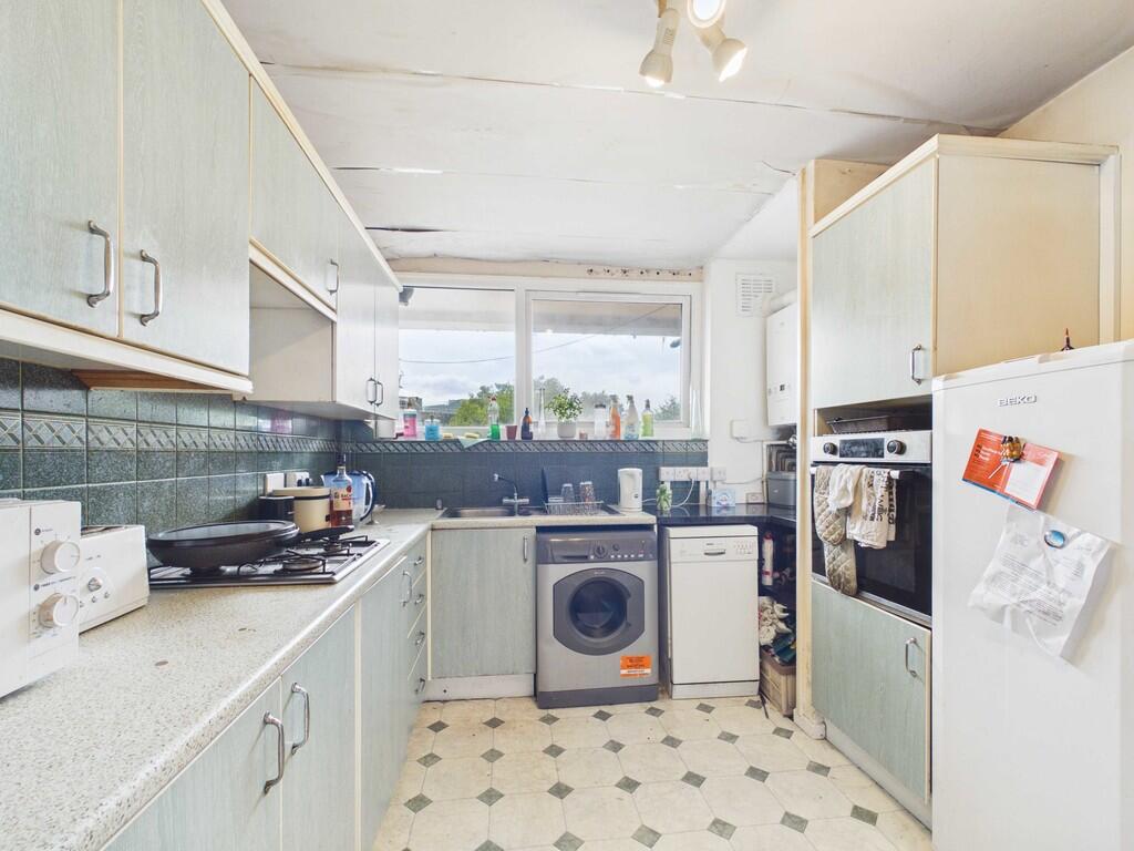 House in London - View 3