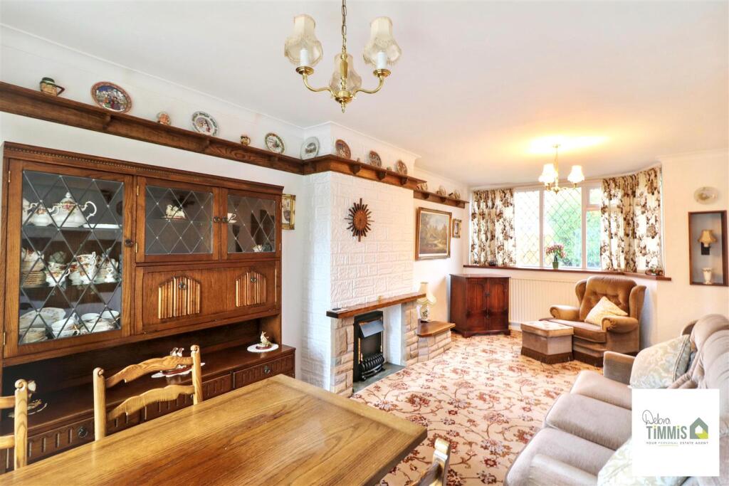 House in Stoke-on-Trent, Baddeley Edge - More