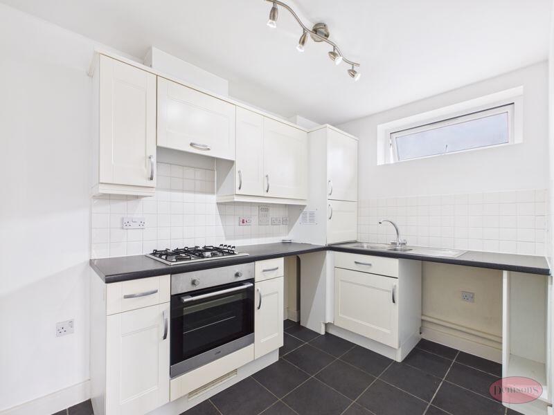 Sea Road, Bournemouth – další