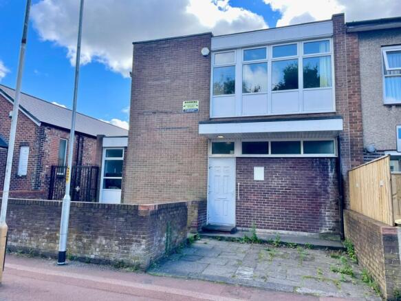 Mitchell House, Gladstone Terrace NE8 4EA ¿ To 