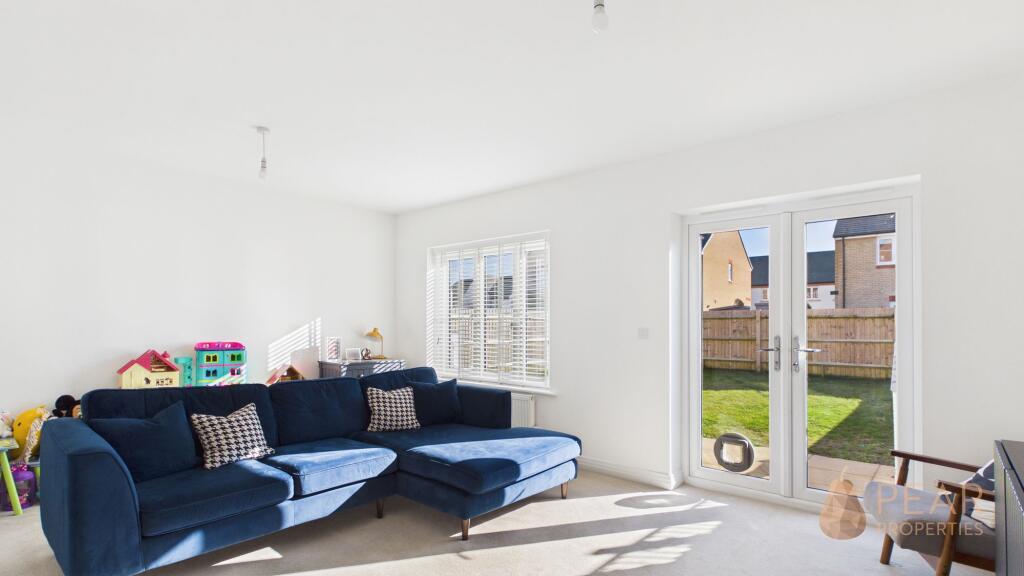 Gatekeepers Drive, Lancing, BN15 photo 5
