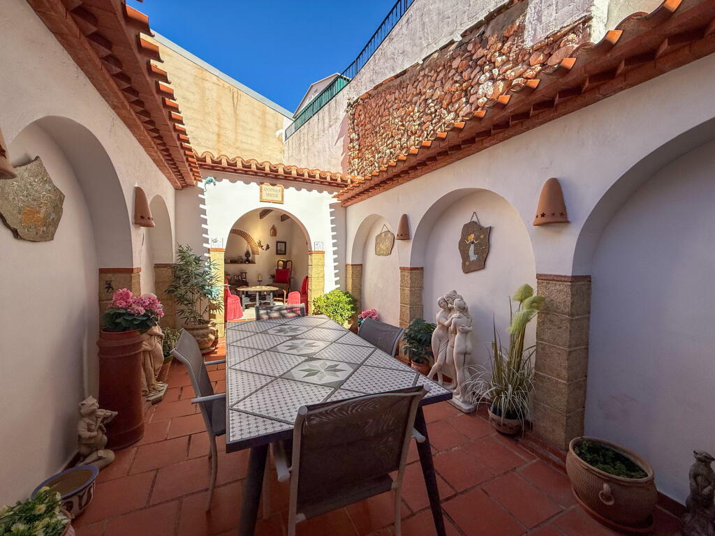 Main image of property: Valencia, Alicante, Pego