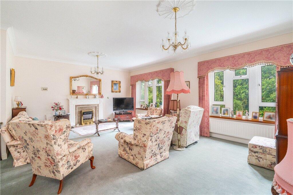 Apartment in Bradford, Ilkley - View 2