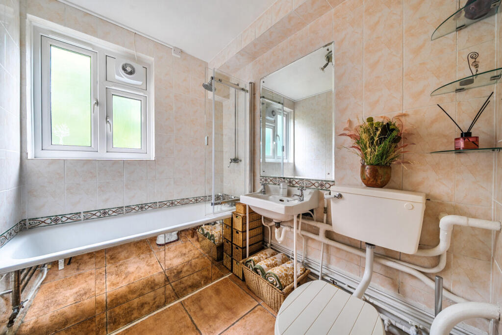 Apartment in London, Shepherd's Bush - View 4
