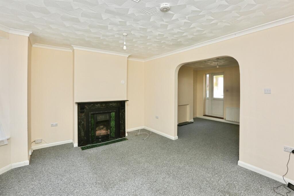 House in Gosport, Hampshire - View 2