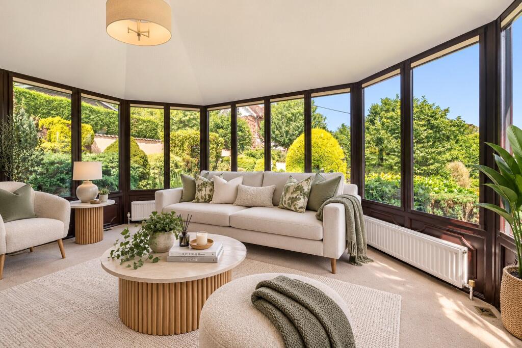 House in Torquay - More