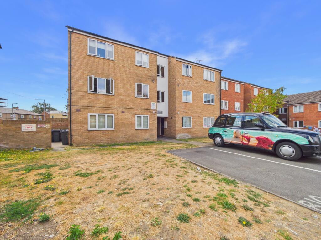 Main image of property: Benyon Path, South Ockendon, Essex, RM15