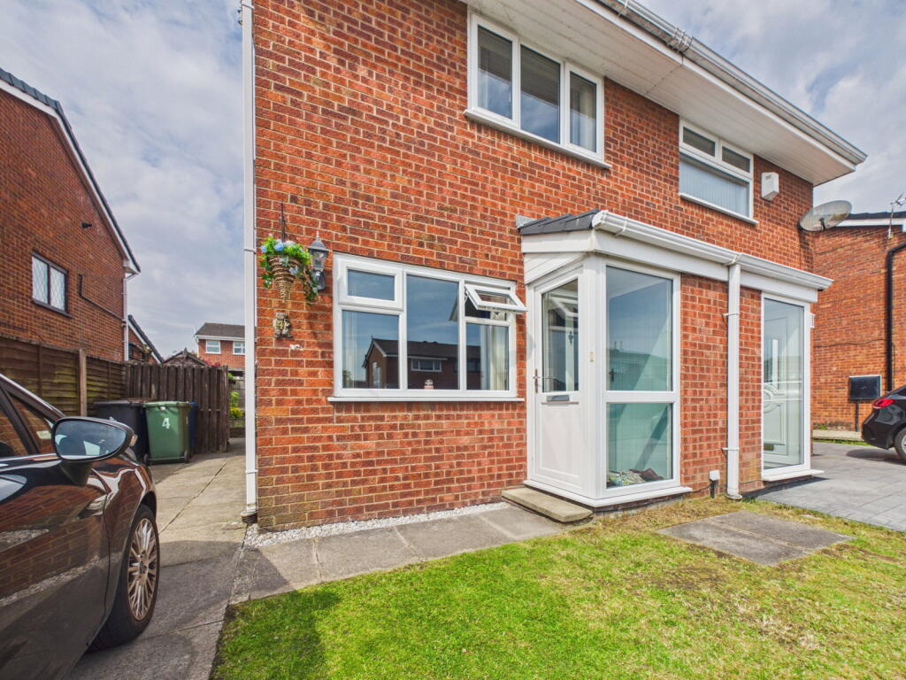 Main image of property: Wallgarth Close, Wigan, WN3 6TP