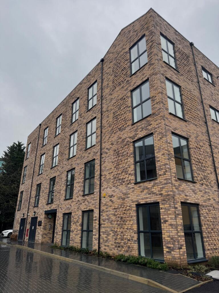 Main image of property: Bridgewater Close, Nottingham, Nottinghamshire, NG2