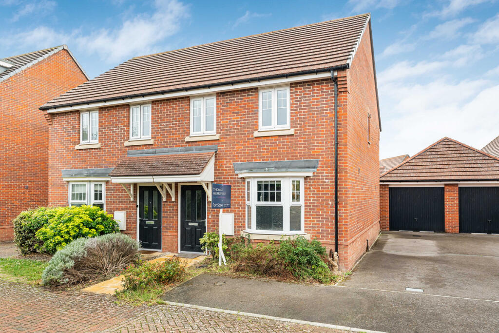 Main image of property: Plover End, Didcot, OX11