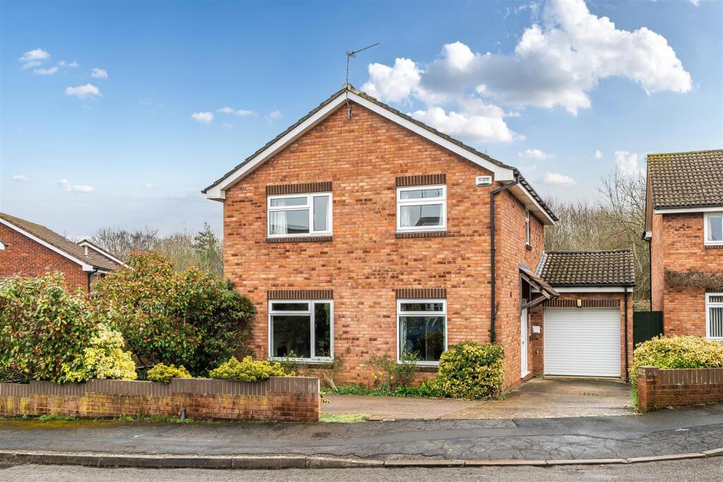 Main image of property: Martock Road, Keynsham, Bristol