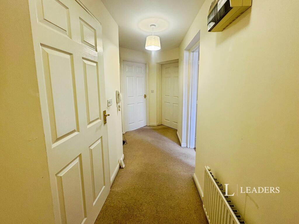 Apartment in Leicester - View 3