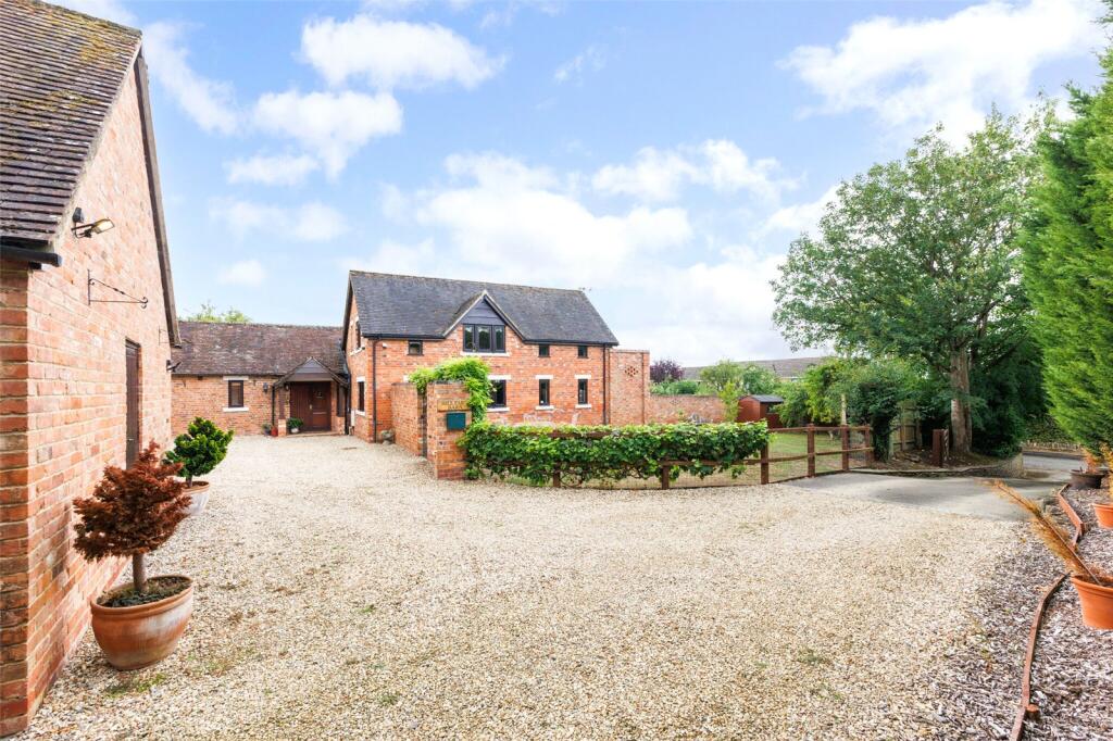 Main image of property: Main Street, Oxenton, Gloucestershire, GL52