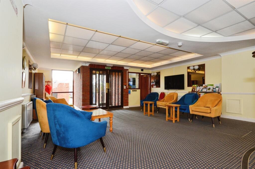 Additional image 9 of Batchwood View, St. Albans