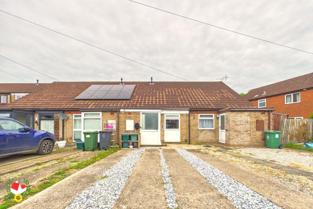 Main image of property: Holly End, Quedgeley, GL2