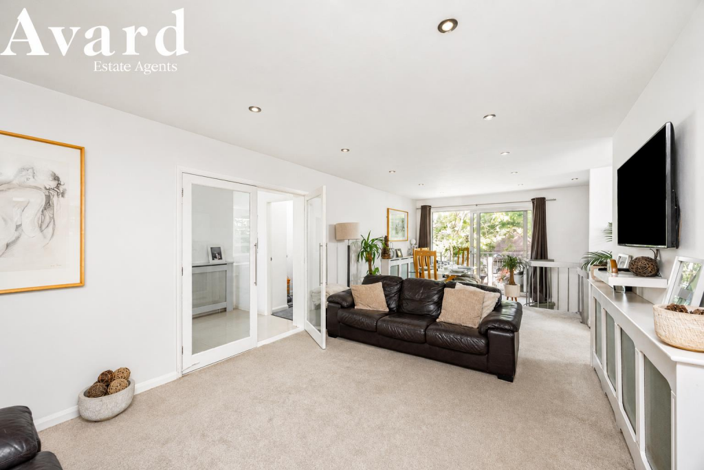 House in Brighton - View 4