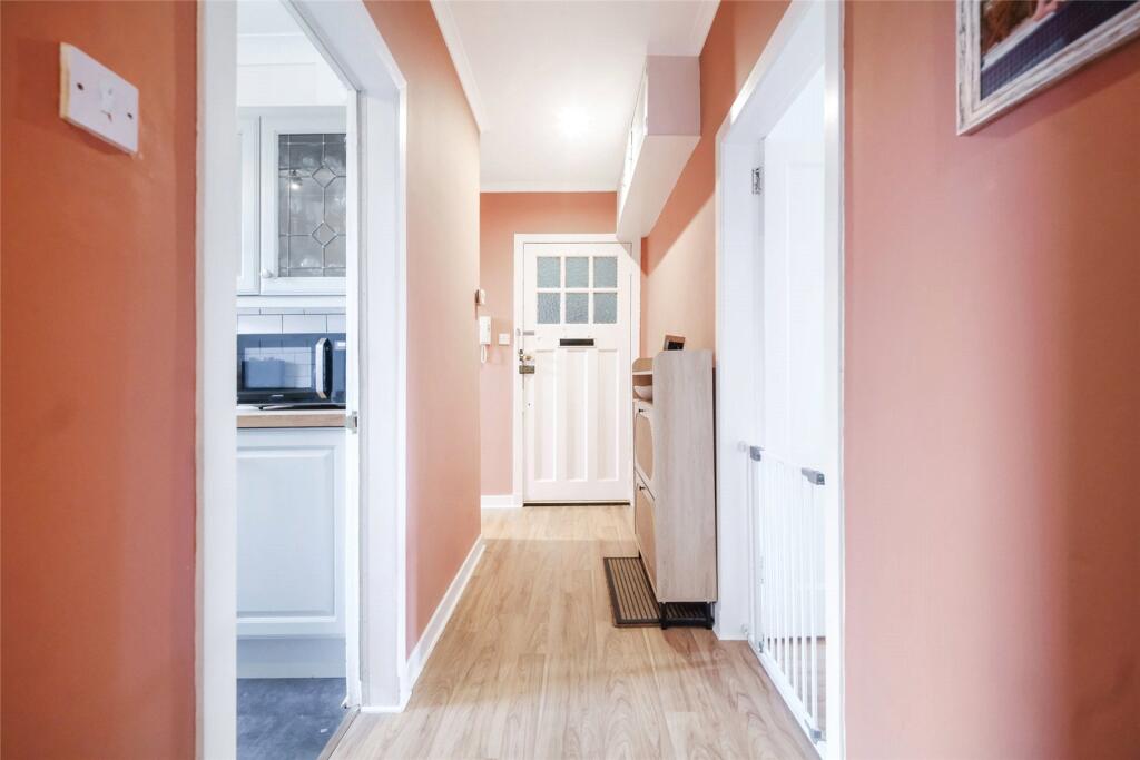 Apartment in Glasgow - More