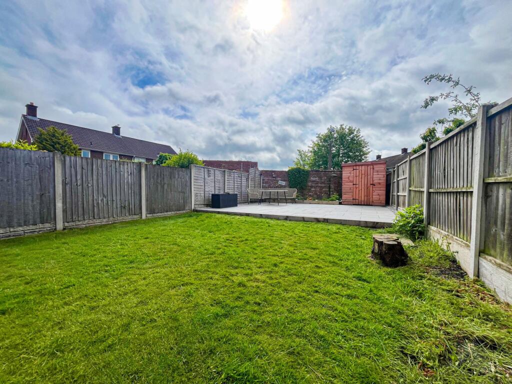 Lower Farm Road, Liverpool, L25 photo 3