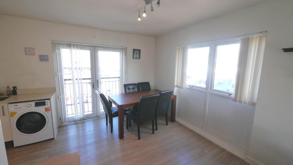 Additional image 10 of Town Centre, Hatfield