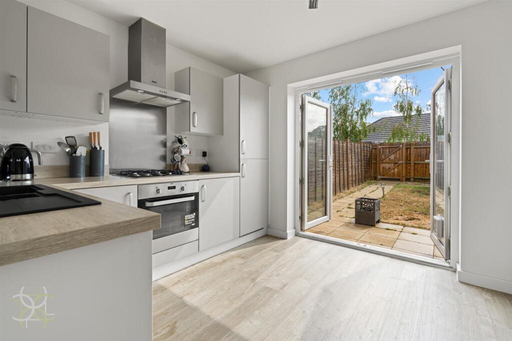 House in Worcester - View 3