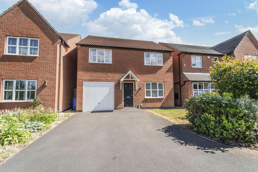 Main image of property: Reef Close, Warsop, Mansfield, Nottinghamshire