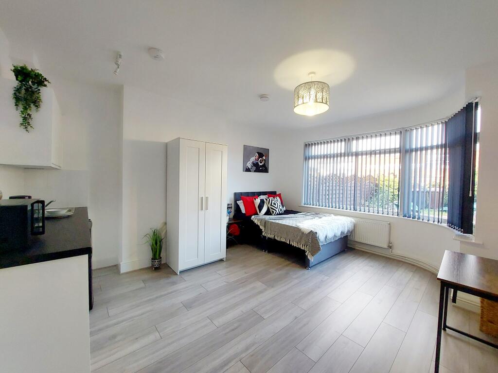 Main image of property: 139 London Road, Peterborough, PE2 9DD