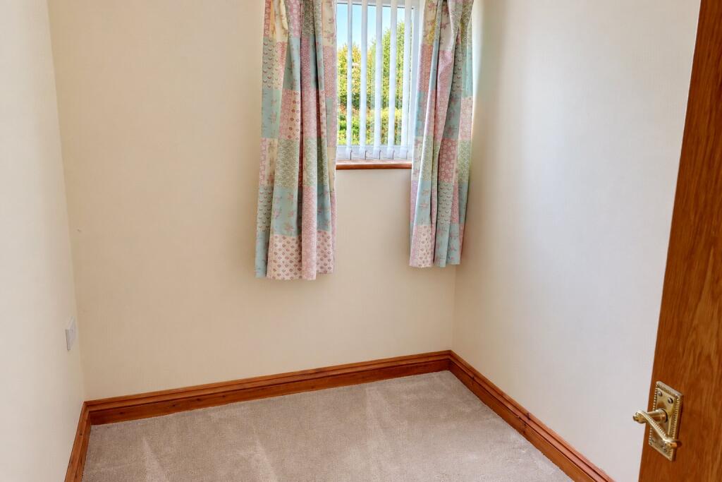 Apartment in Launceston, Cornwall - View 5