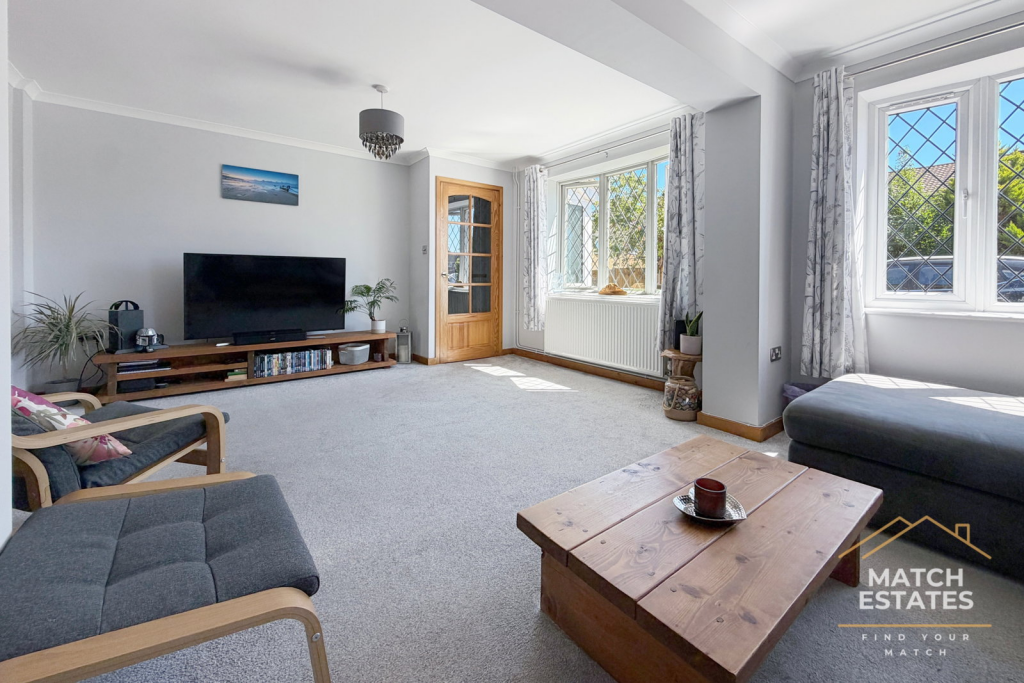 House in Canterbury - View 3