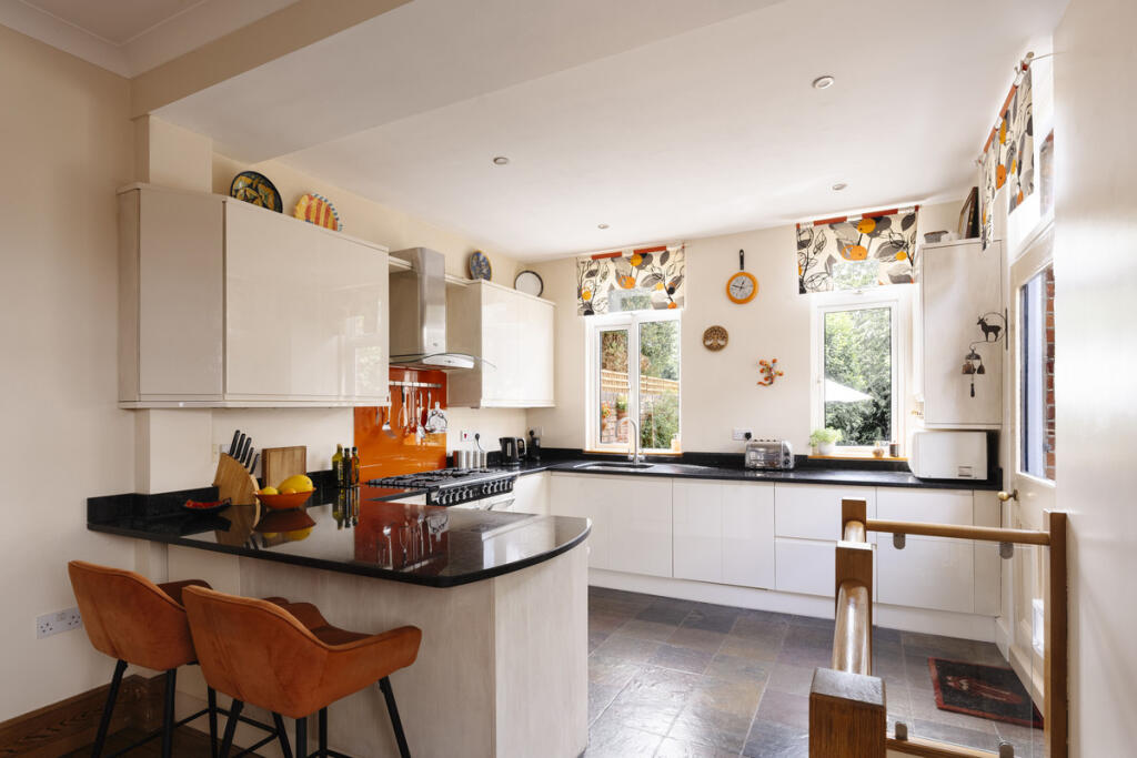 House in Brentwood, Warley - More