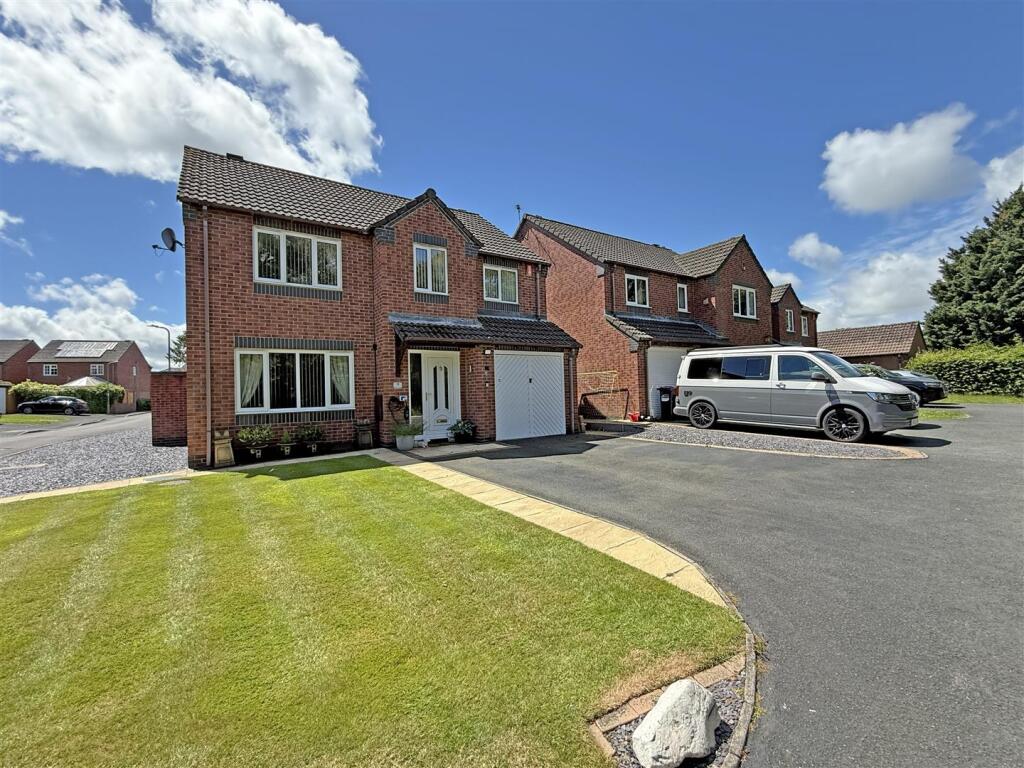 4-bed detached on Rushbrooke Way, Shrewsbury, £410,000
