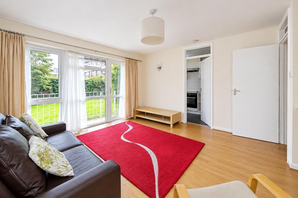 Apartment in Southampton - More