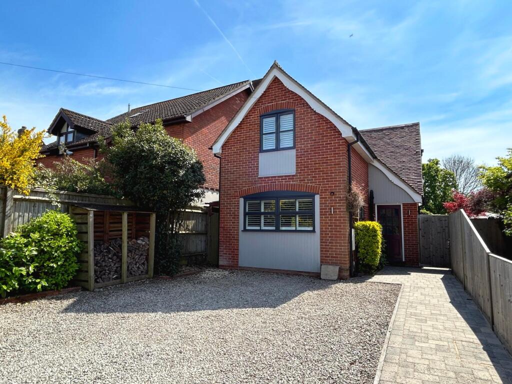 Main image of property: Tattenham Road, Brockenhurst, SO42